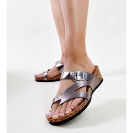 Graue Metallic-Keil-Pantoletten Donata 1