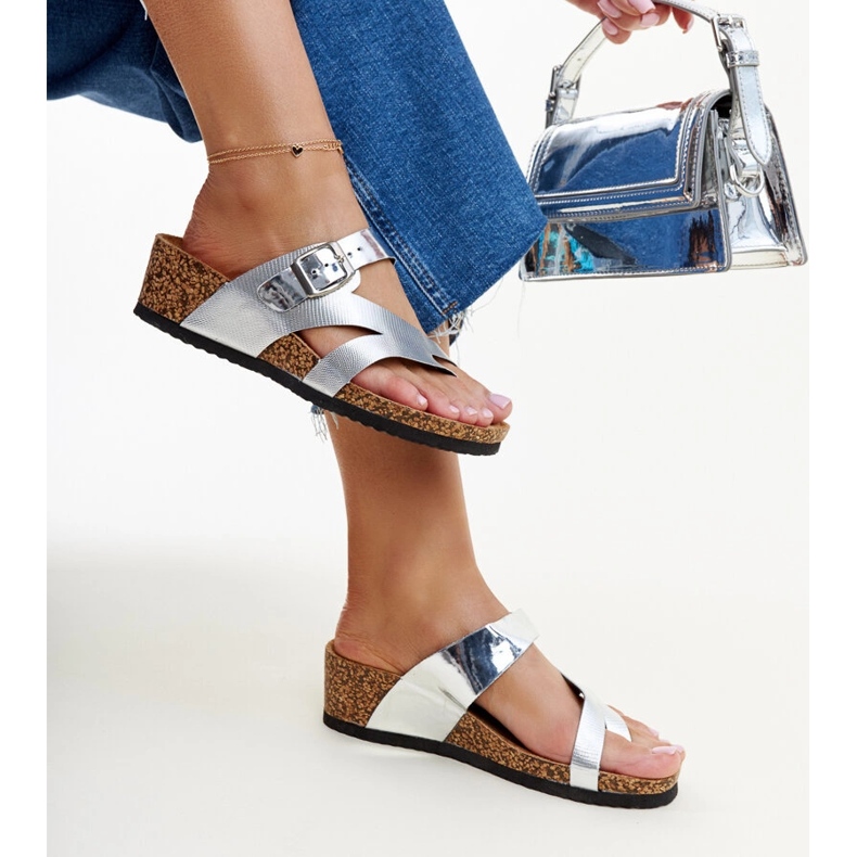 Silbermetallische Keilpantoletten Donata silber- 1