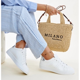 Weiße und silberne Akila-Sneaker 1