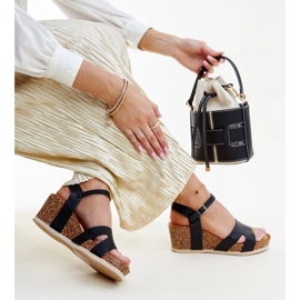 Schwarze Gabera-Keilsandalen aus Kork 1