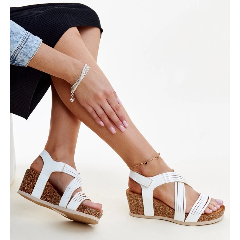 Weiße Kork-Keilsandalen von Salman 1