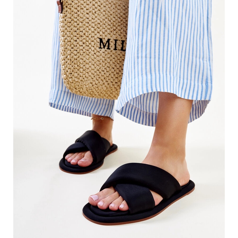 Rands schwarze Hausschuhe 1