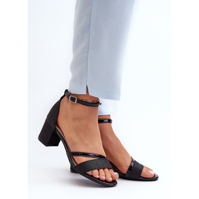 Vinceza Glitzernde Damen-Sandalen mit niedrigem Absatz, Schwarz Ploemis 2