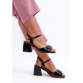 S.Barski Elegante Lackledersandalen mit Verzierung Schwarz D&amp;A MR38-202 1