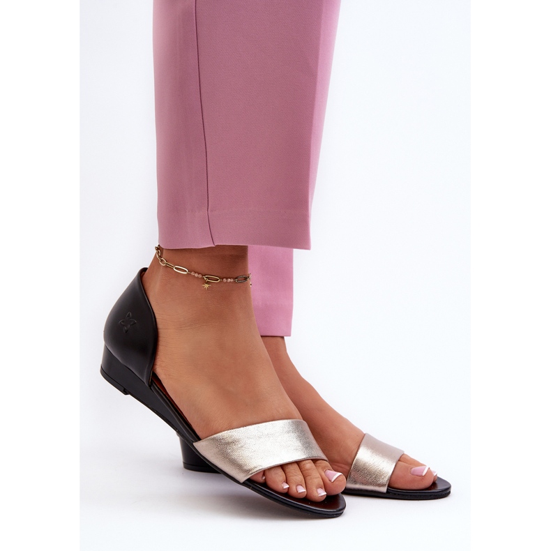 Ledersandalen Maciejka 1971-67 Schwarz und Gold golden 2