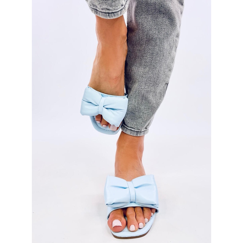 Mili Blaue Hausschuhe mit Schleife 1