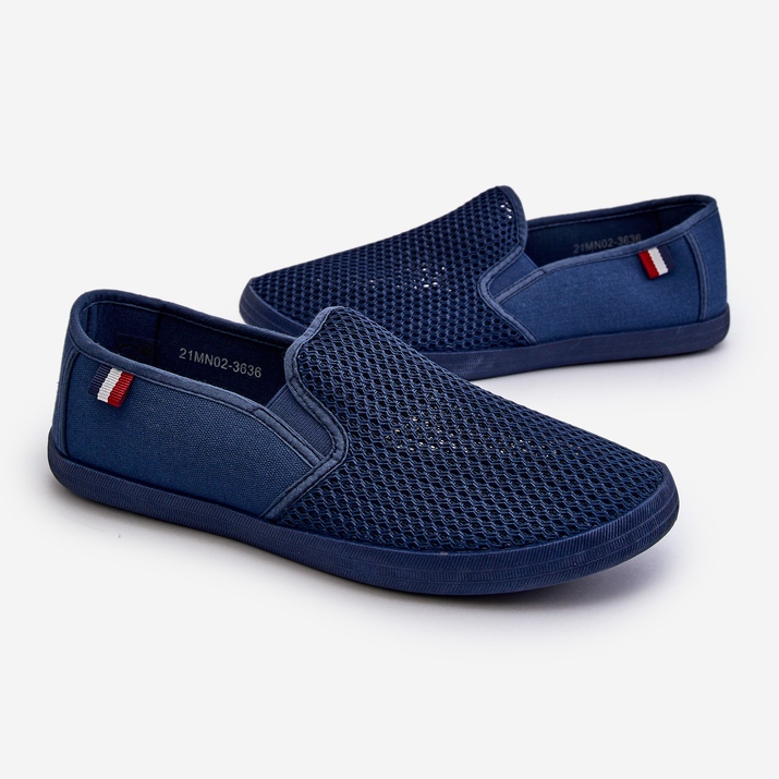 Durchbrochene Herren-Sneaker in Marineblau von Koboru 2