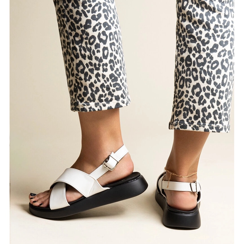 Weiße Burnet-Plateausandalen 1