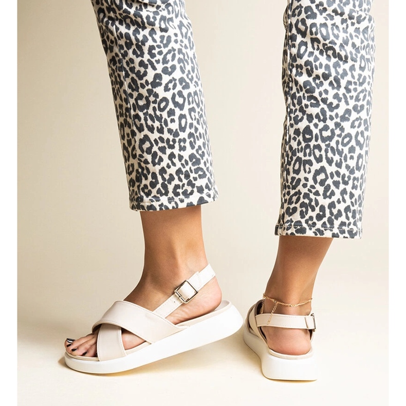 Beigefarbene Burnet-Plateausandalen 1