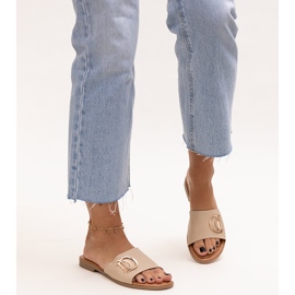 Beigefarbene Pantoletten mit Schnalle von Almeita 2