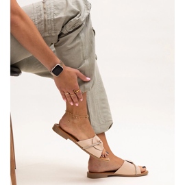 Hüte, verziert mit einem Riemen mit Amari-Zirkonen beige 1