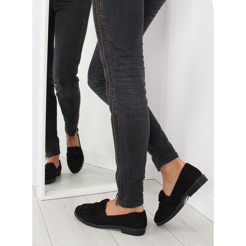 Schwarze Damen-Slipper mit schwarzer Schleife 1