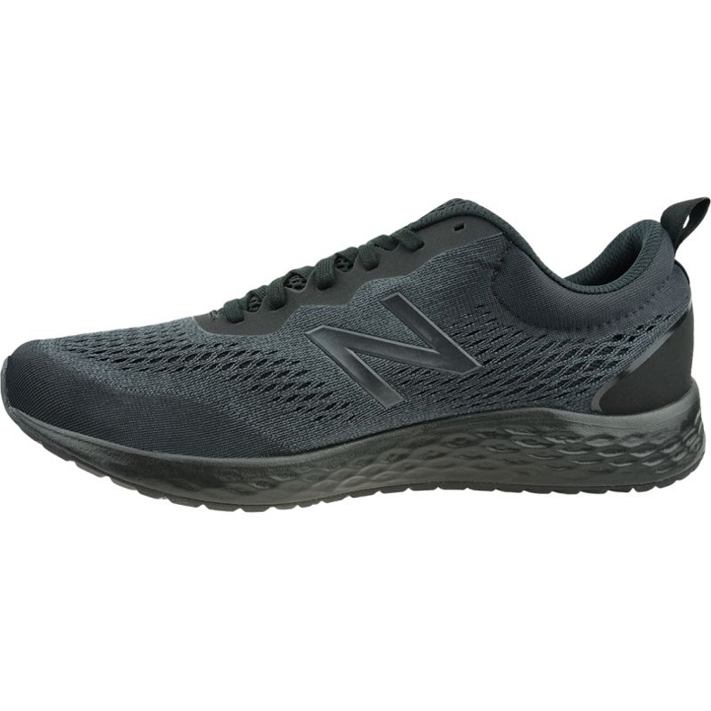 New Balance Frischschaum Arishi v3 M MARISLK3 schwarz 1