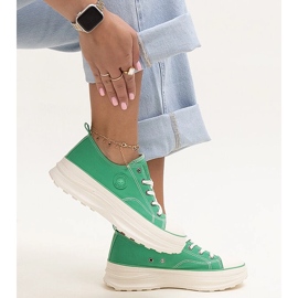 Grüne massive Sneakers Big Star NN274130 1