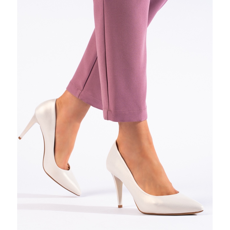 Sergio Leone Weiße Perlenpumps mit hohem Absatz 1