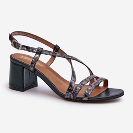 Ledersandalen mit niedrigem Absatz Maciejka 06653-09 Dunkelgrün 1