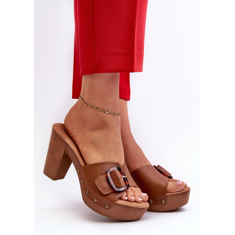 Damen-Flip-Flops auf High Heels mit Schnalle, braun Betinna 2