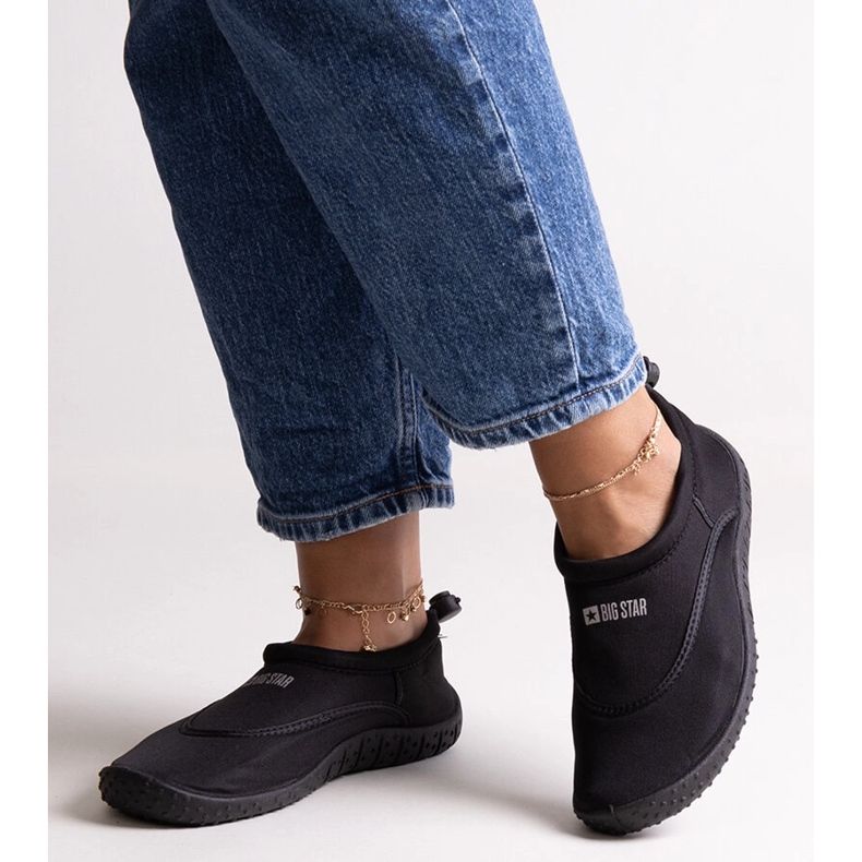 Sportliche schwarze Wasserschuhe Big Star NN274A801 1