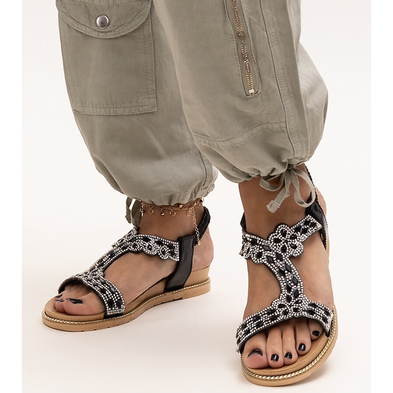 Shahidas glänzende schwarze Sandalen 1