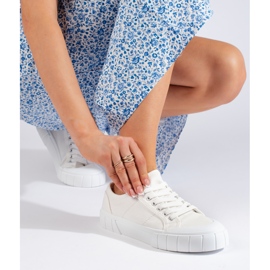 Bequeme weiße Damen-Sneaker 1