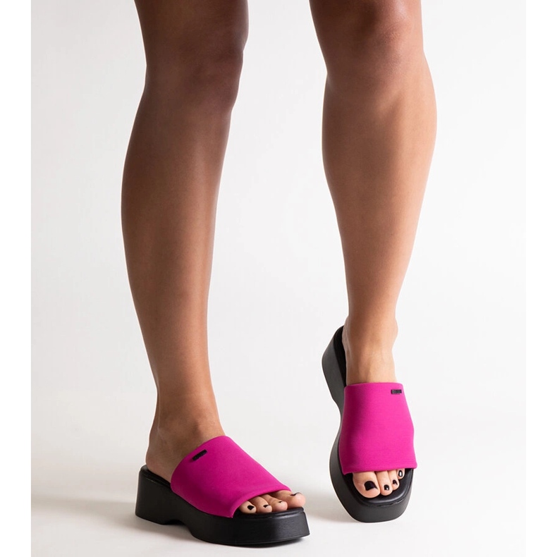 Rosa Flip-Flops auf der Plattform Big Star NN274026 2