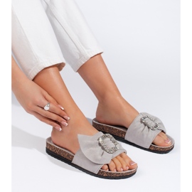 Graue Flip-Flops mit Korksohle 1