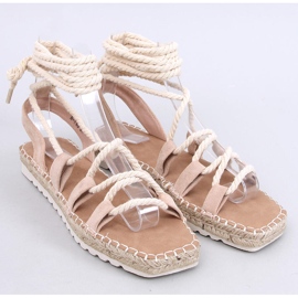 Aprikosenfarbene Espadrille-Sandalen mit Schnürung von Zakaris beige 1