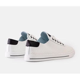 Weiße, perforierte Ruala-Sneaker 1