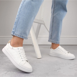 Weiße Damen-Sportschuhe Vinceza 13610 2