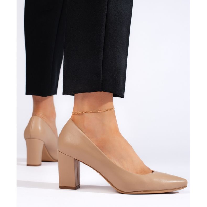 Bequeme beige Pumps von Sergio Leone 2