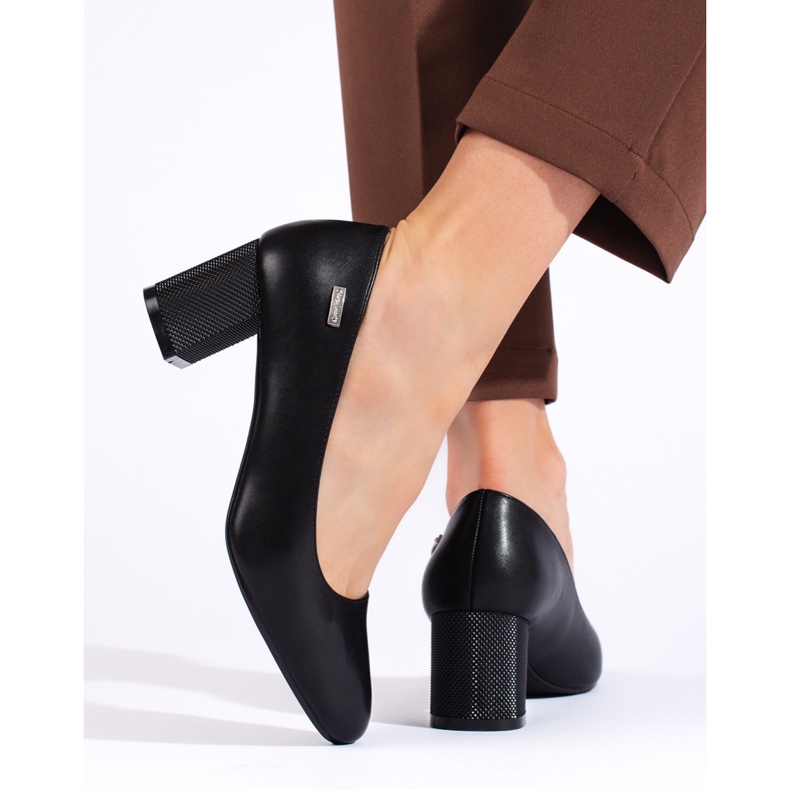 Schwarze Damenpumps mit hohen Absätzen von Sergio Leone 1