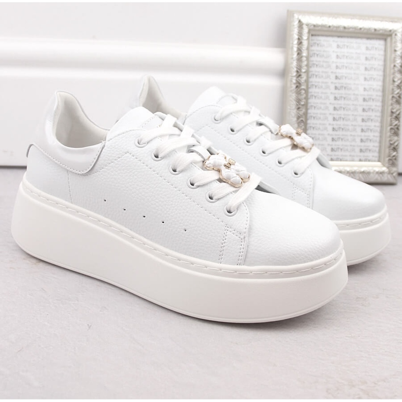 Damen-Lederschuhe auf Plateau mit Teddybär, weiß Vinceza 66641 2