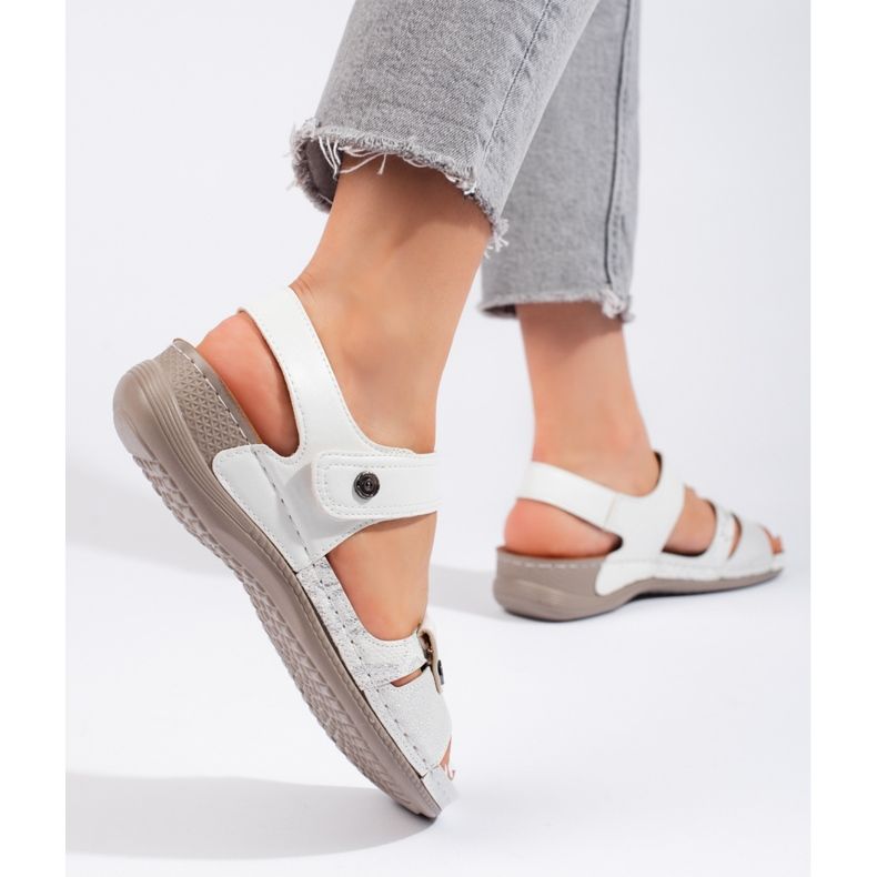 Bequeme weiße Damensandalen 1