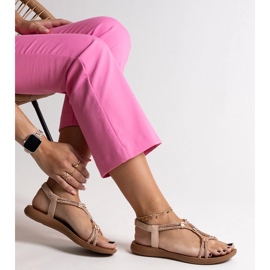 Beigefarbene Sandalen, verziert mit Leilana-Zirkonen 1