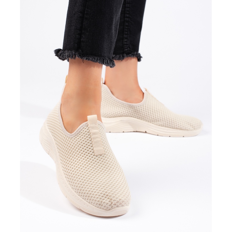 Beige Textil-Sportschuhe 1