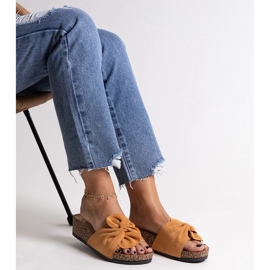 Braune Hausschuhe mit Ghaza-Keilabsatz aus Kork 1