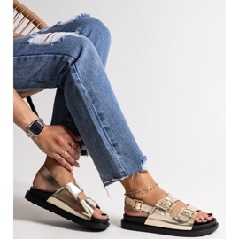 Goldene Bashera-Plateausandalen 1