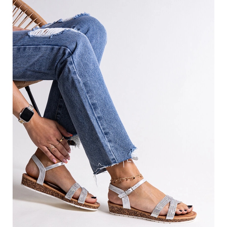 Saila silberne Sandalen mit niedrigem Keilabsatz silber- 1