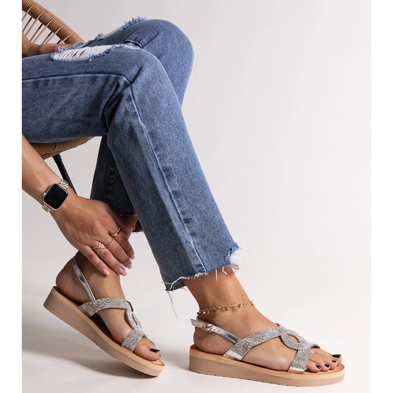 Silberne Plateausandalen mit Mifsa-Strasssteinen 1