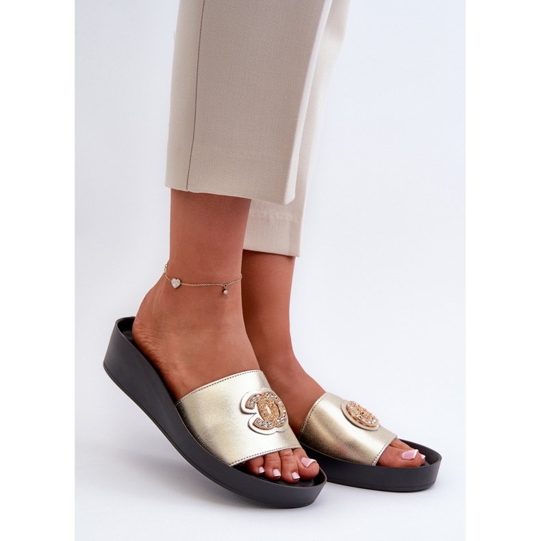 Elegante, leichte Damen-Flip-Flops mit Verzierung, Naturleder S.Barski KV27-013, Gold golden 1