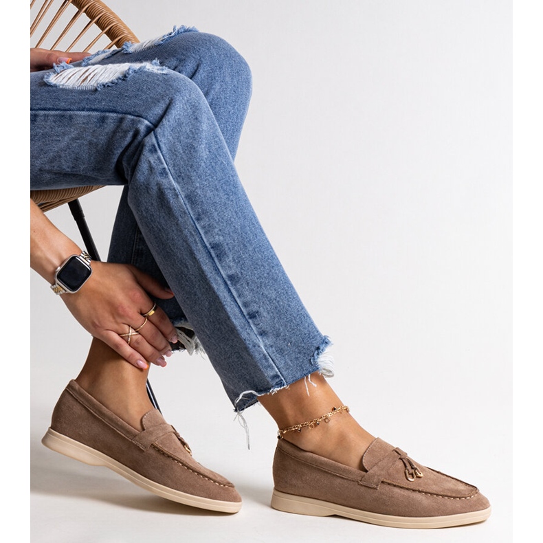 Dunkelbraune Mokassins mit Metallanhänger von Fiorano beige 1