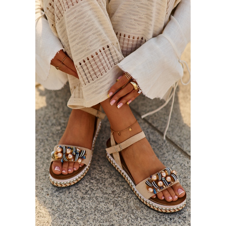 Damensandalen mit Keilabsatz und Plateau mit Verzierungen S.Barski HY056 Beige 2