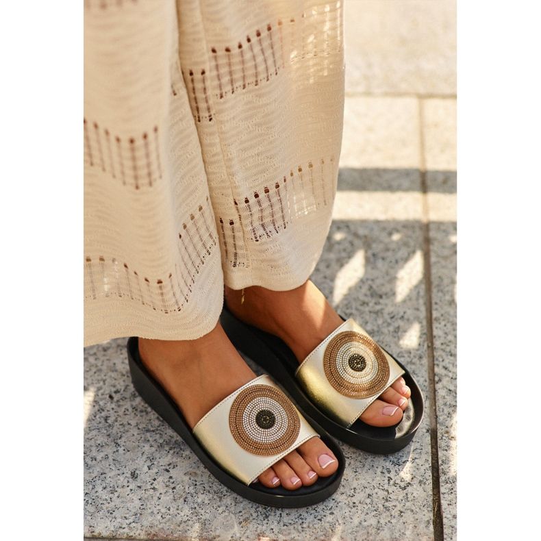 Damen-Flip-Flops aus Leder mit Verzierung S.Barski KV27-019 Gold golden 1