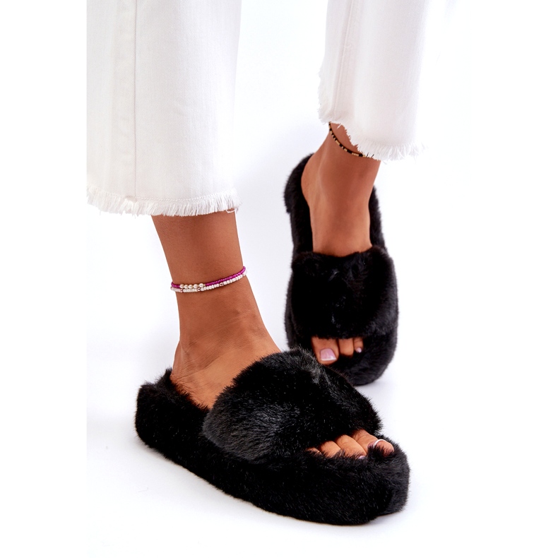 Pelzhausschuhe für Damen in Schwarz von Stepia 1