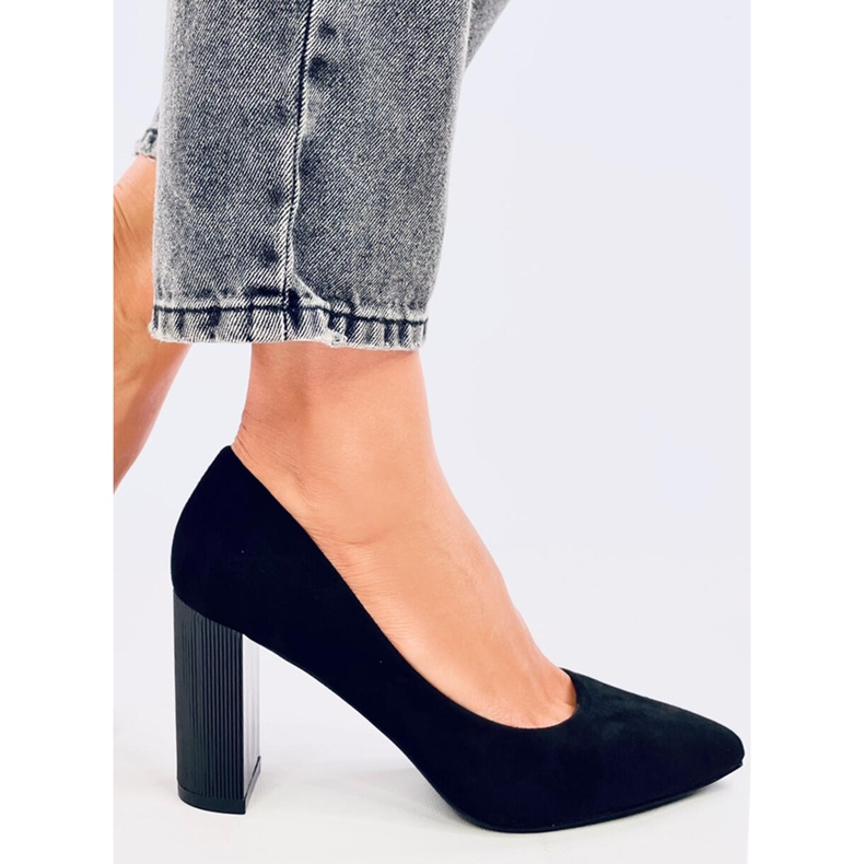 Annette Pumps mit schwarzem Absatz 2