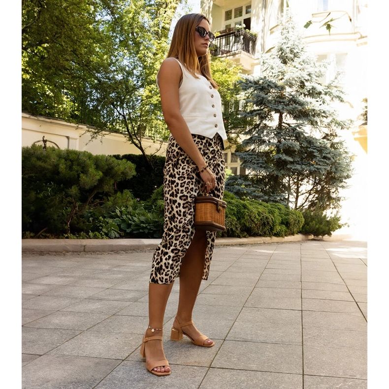 Braune Sandaletten mit hohen Absätzen Madea 1