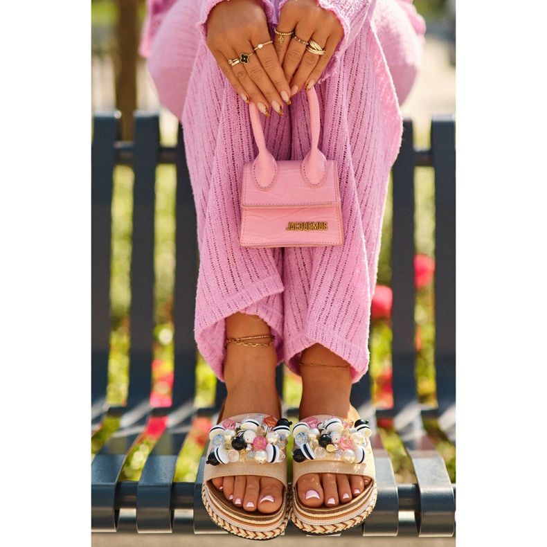 Damen-Flip-Flops auf der Plattform mit Dekorationen S.Barski HY077 Beige 2