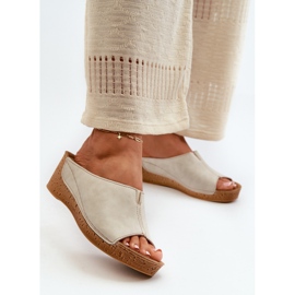 Bequeme Damen-Flip-Flops mit Keilabsatz Inblu NG000002 Beige 3
