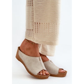 Bequeme Damen-Flip-Flops mit Keilabsatz Inblu NG000002 Beige 2