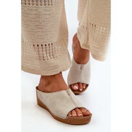 Bequeme Damen-Flip-Flops mit Keilabsatz Inblu NG000002 Beige 5